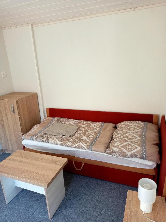 Apartment Tomas Jendral Spissky Stvrtok Екстер'єр фото